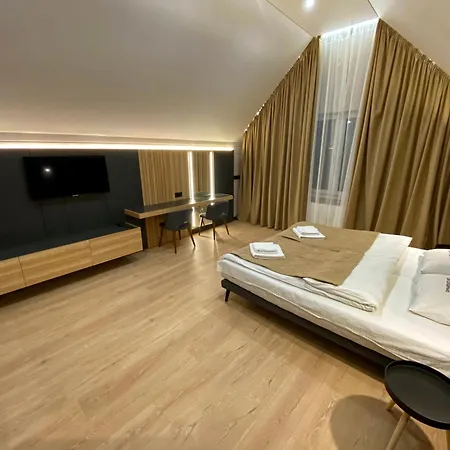 Hotel поляницький