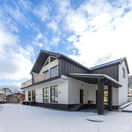 Chokolate House Hotel *