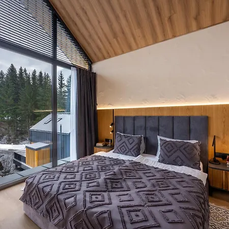 Skogur - & Bukovel