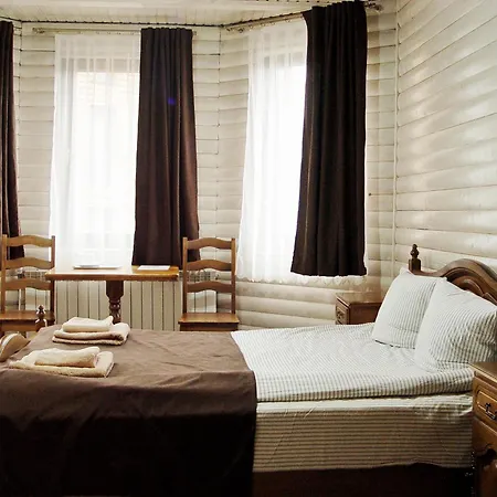 Morishka & Hotel *