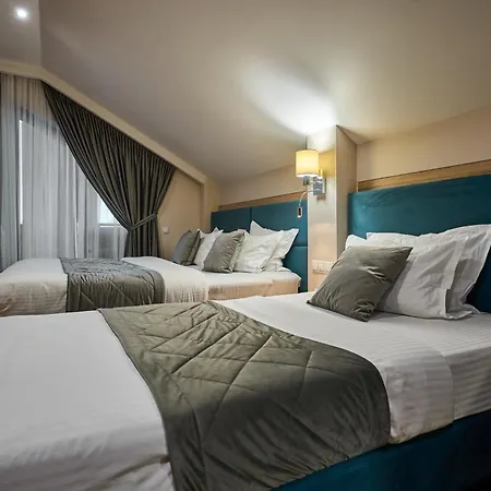 Hotel F&b 4*