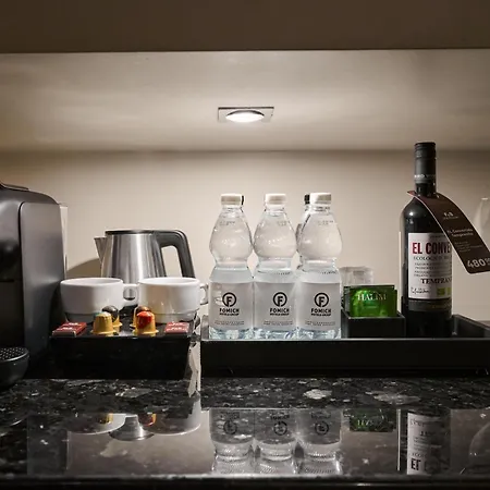 Hotel F&b