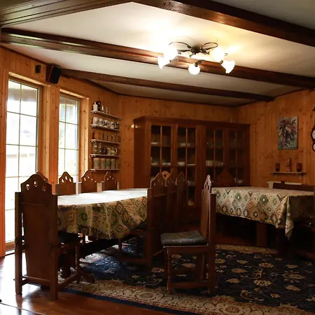 маєток ліс і гори Chalet Bukovel