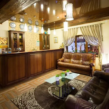 Plus Hotel