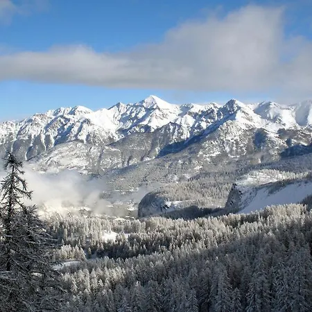 100 Metriv Vid Vytyagu * Bukovel