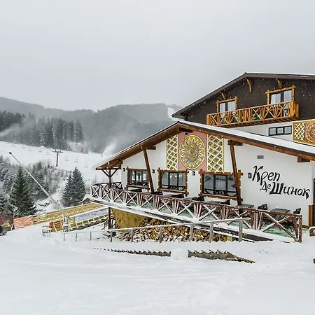 Crepdechine Hotel 2*