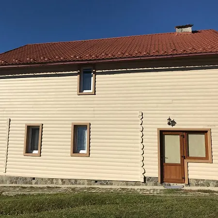 Vershina Bukovelyu