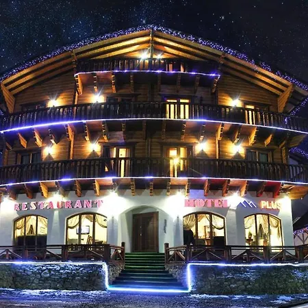 Plus Hotel *