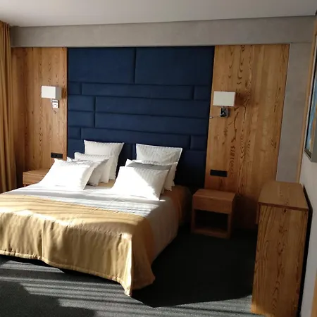 Hotel Iron Bridge Bukovel