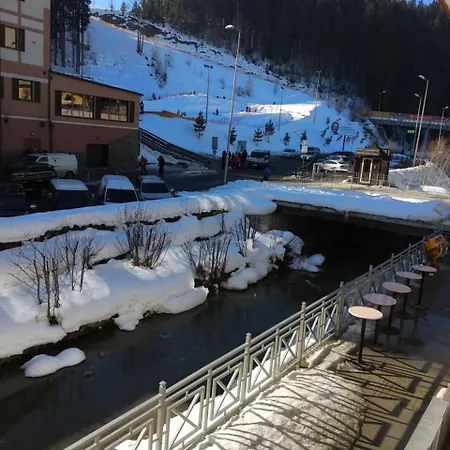 Iron Bridge Hotel Bukovel