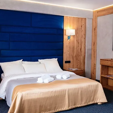 Hotel Iron Bridge Bukovel
