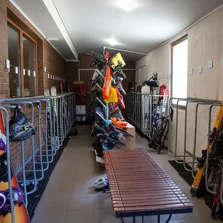 Skilandhouse Hotel 3*