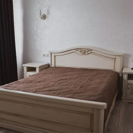 Hotel Leku 3*
