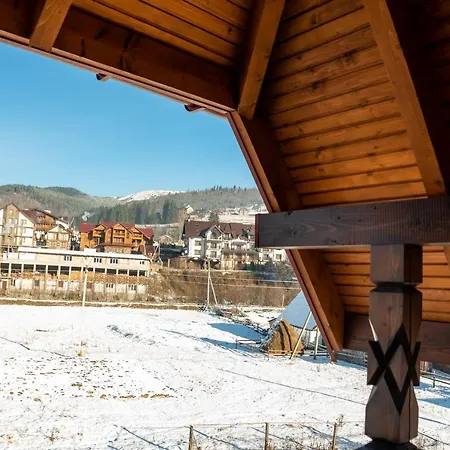 Zatyshok Nad Prutom Bukovel