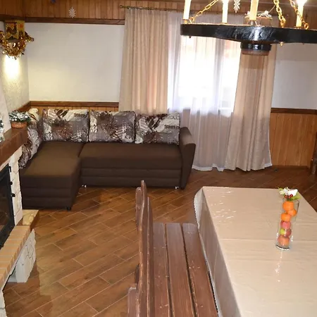 Aura Karpat Guest house *