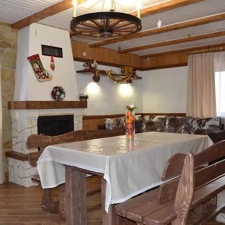Aura Karpat Bukovel