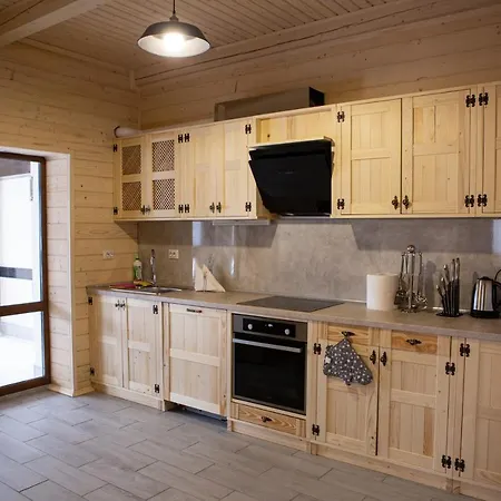 “друзі” Lodge *