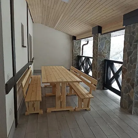 “друзі” Lodge Bukovel