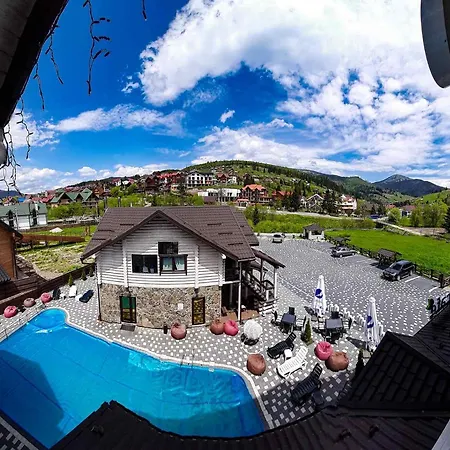 Hotel Whiteberry