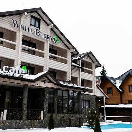 Whiteberry Hotel 3*