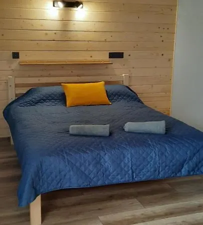 буковеньки гостинний дім та Guest house *