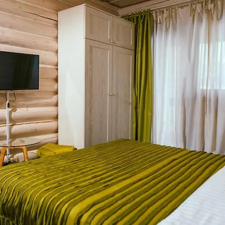 Hotel Whiteberry 3*