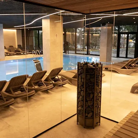 Hvoya & Hotel Bukowel
