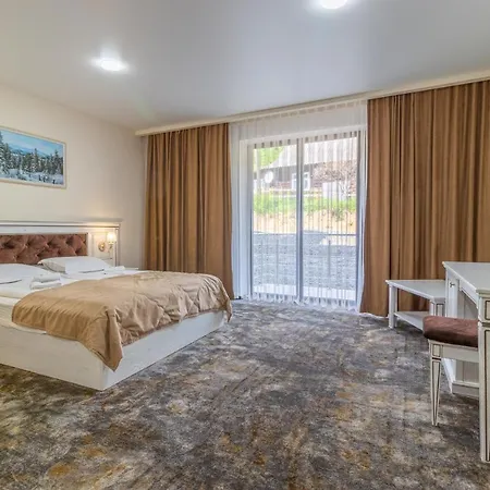 Hotel Elena *