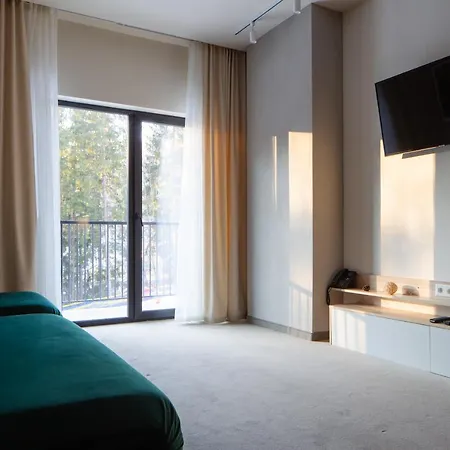 Hvoya & Hotel