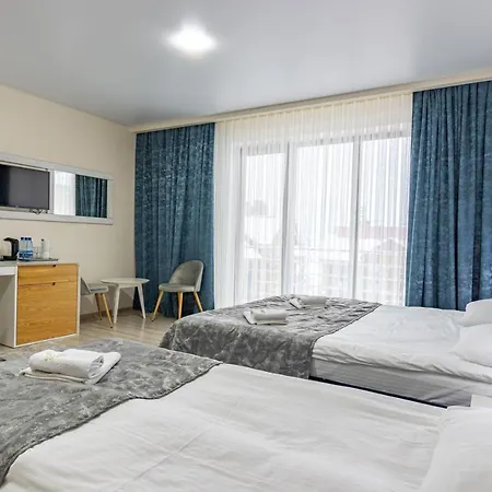 Elena Hotel *