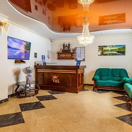 Victoria Hotel