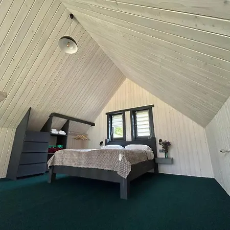 Barn Village Chalet *