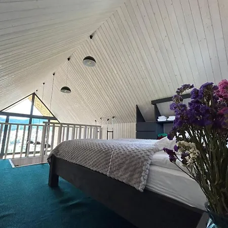 Barn Village Chalet Bukovel