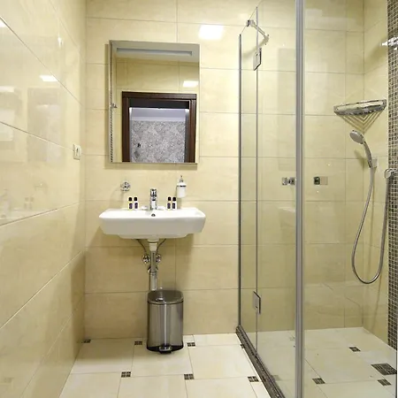 Hotel Carparosa 3*