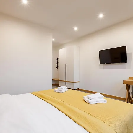 Yo Hotel 3*