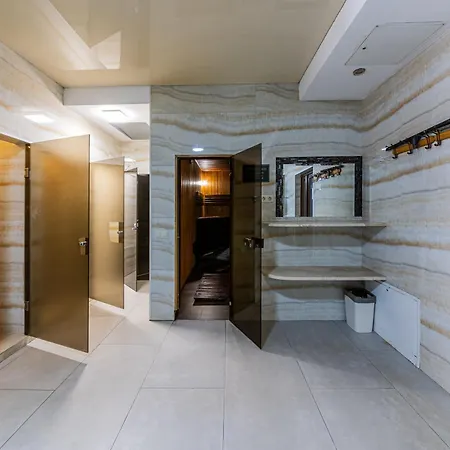 Hotel Leku 3*
