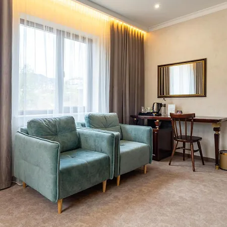 Marion & - Renovation - Rooms, Area, Swimming Pool, Reception, Restaurant, Lounge Bar, Hookah Bar, Children's Room, Parking, And Breakfast Included In The Price Bukoveľ