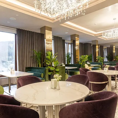 Marion & - Renovation - Rooms, Area, Swimming Pool, Reception, Restaurant, Lounge Bar, Hookah Bar, Children's Room, Parking, And Breakfast Included In The Price Hotel Bukoveľ