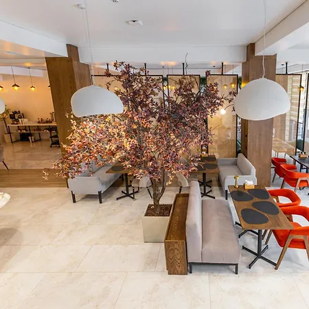 Elena Hotel