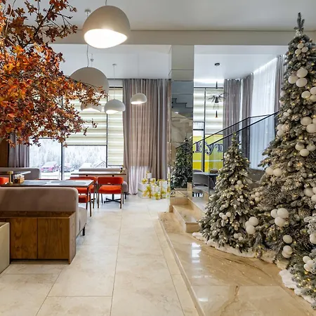 Hotel Elena *