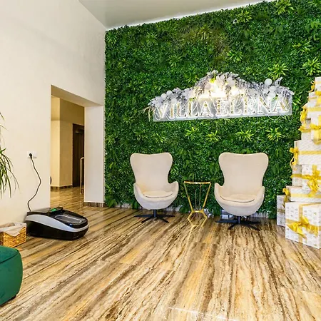 Hotel Elena
