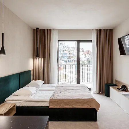 Hotel Hvoya &