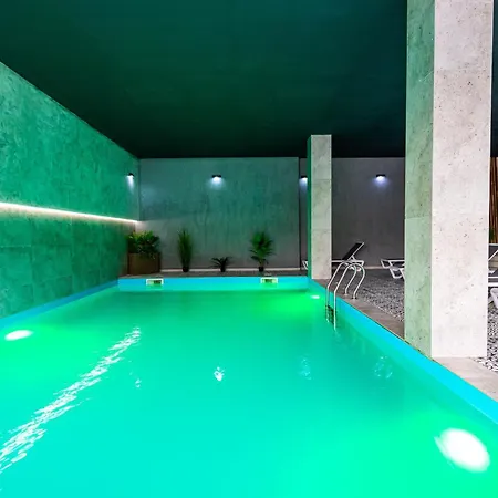 Hotel Forest *