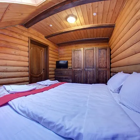 Complex Royal Village 3*