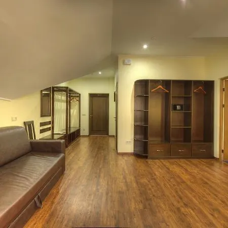 Home Hotel Hotel 3*
