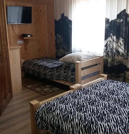 Guest house буковеньки гостинний дім та Bukovel