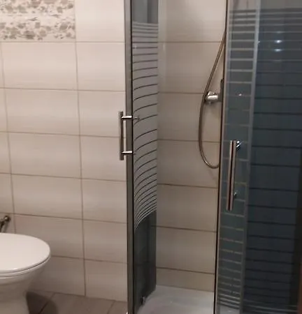буковеньки гостинний дім та Guest house Bukovel