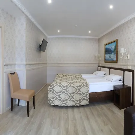 Home Hotel Hotel 3*