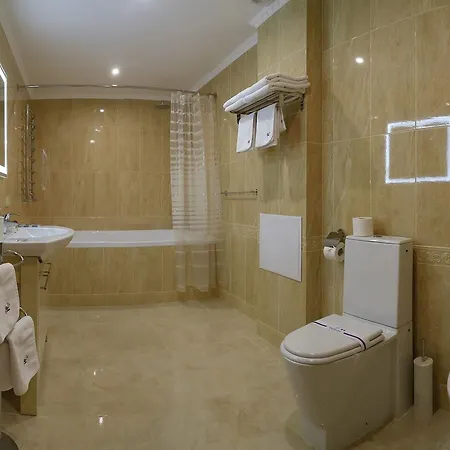 Hotel Home Hotel 3*