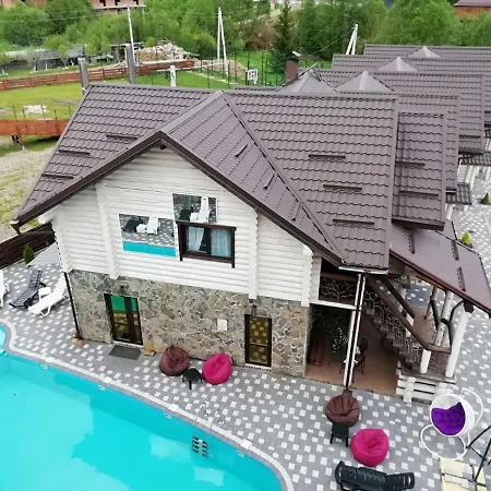 Hotel Whiteberry 3*